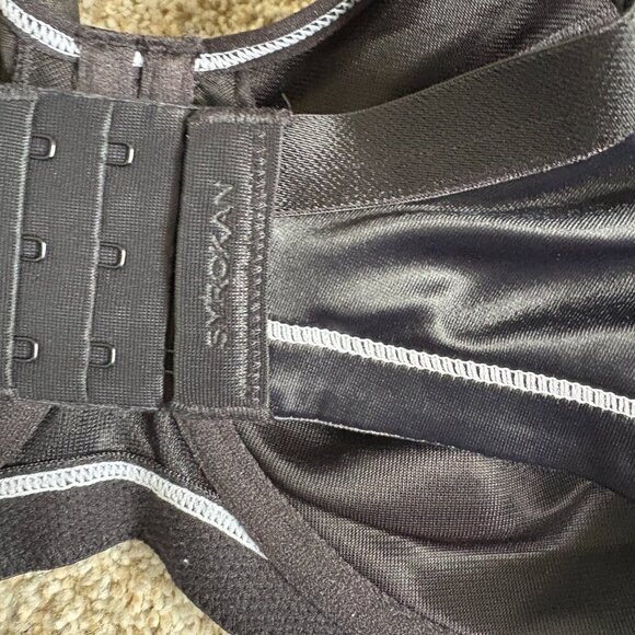 Syrokan Black and White Sports Bra Size 36F NWT - Picture 6 of 9